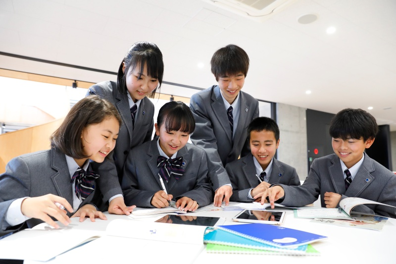 広島修道大学ひろしま協創中学校・高等学校 - バーチャルスクールツアー